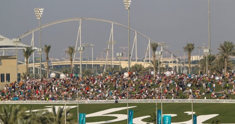 تلة أبوظبي تستقبل عددًا غير مسبوق من الجمهور خلال السباق